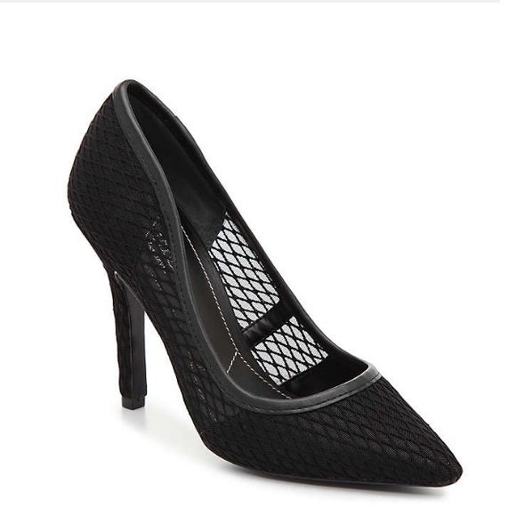 BLACK NETTED PUMPS - Picture 2 of 8